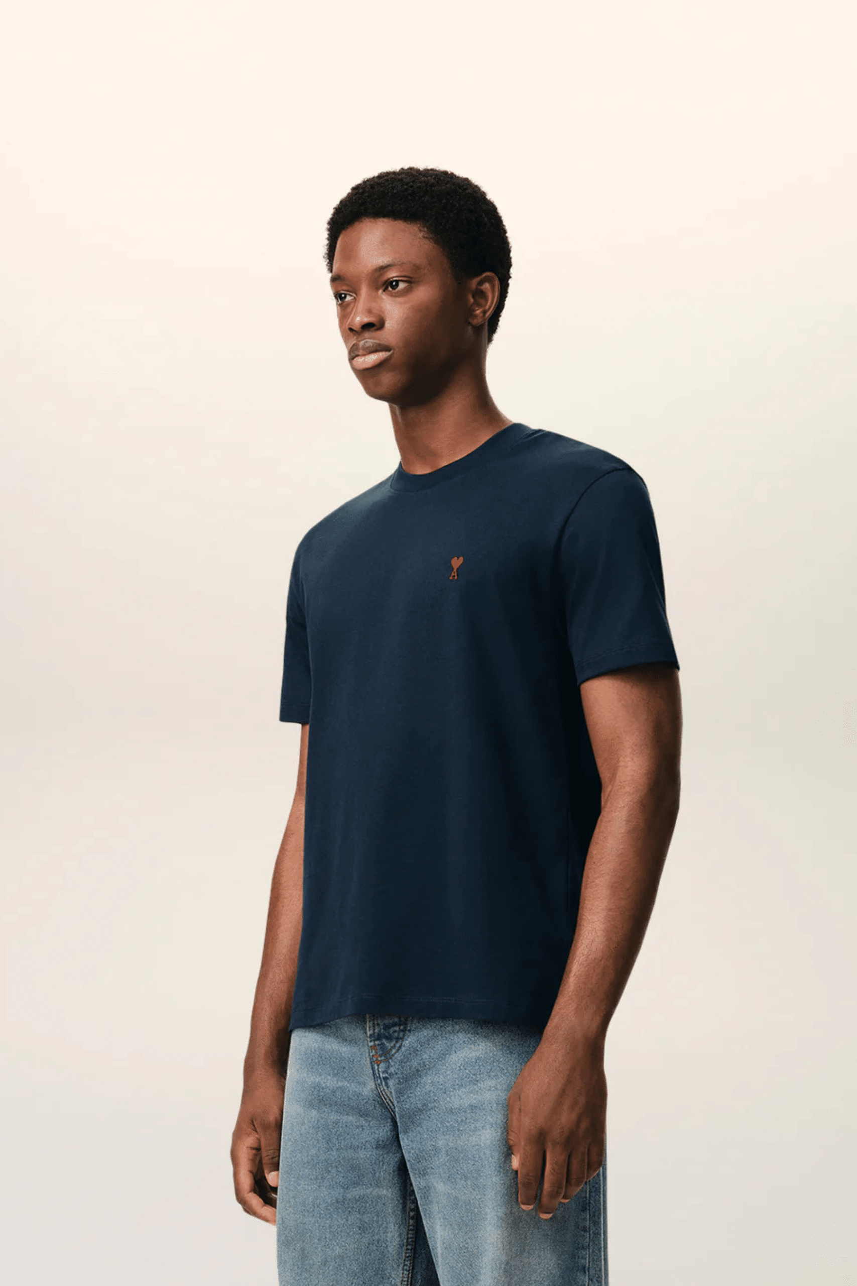 Tee-shirt Bleu Nuit cœur rouge