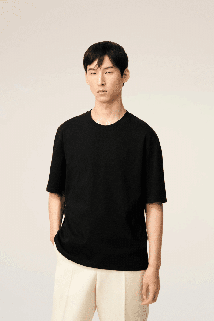Tee-Shirt Noir Cœur Ton sur Ton – Image 3