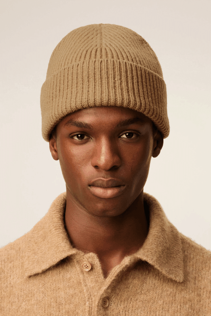 Bonnet Laine Camel Cœur Noir