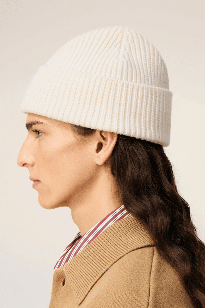 Bonnet Laine Écrue Cœur Noir