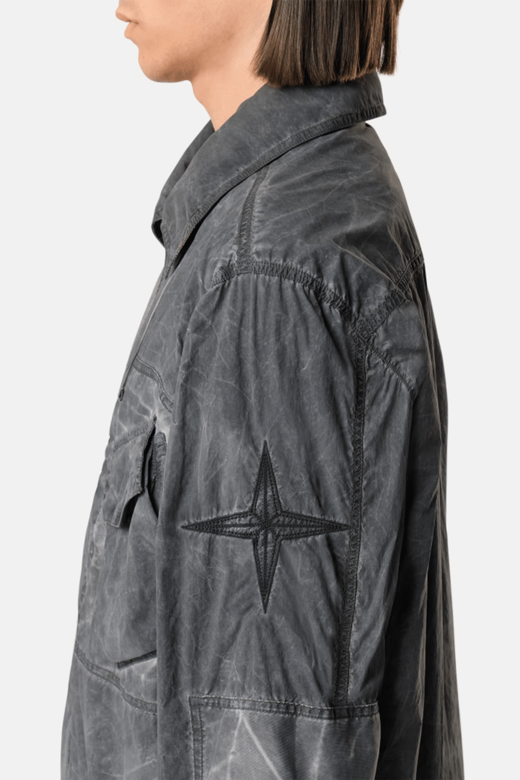Surchemise Nylon Noir Aspect Irrégulier